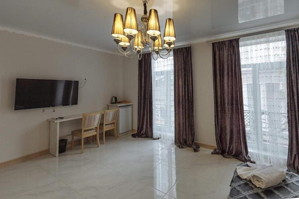 Бутик 2017 Hotel Bilhorod-Dnistrovsʼkyy Exterior foto